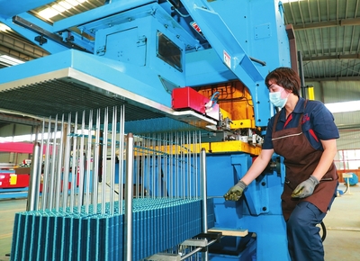 运城 纳米材料企业开足马力，抢抓订单促发展